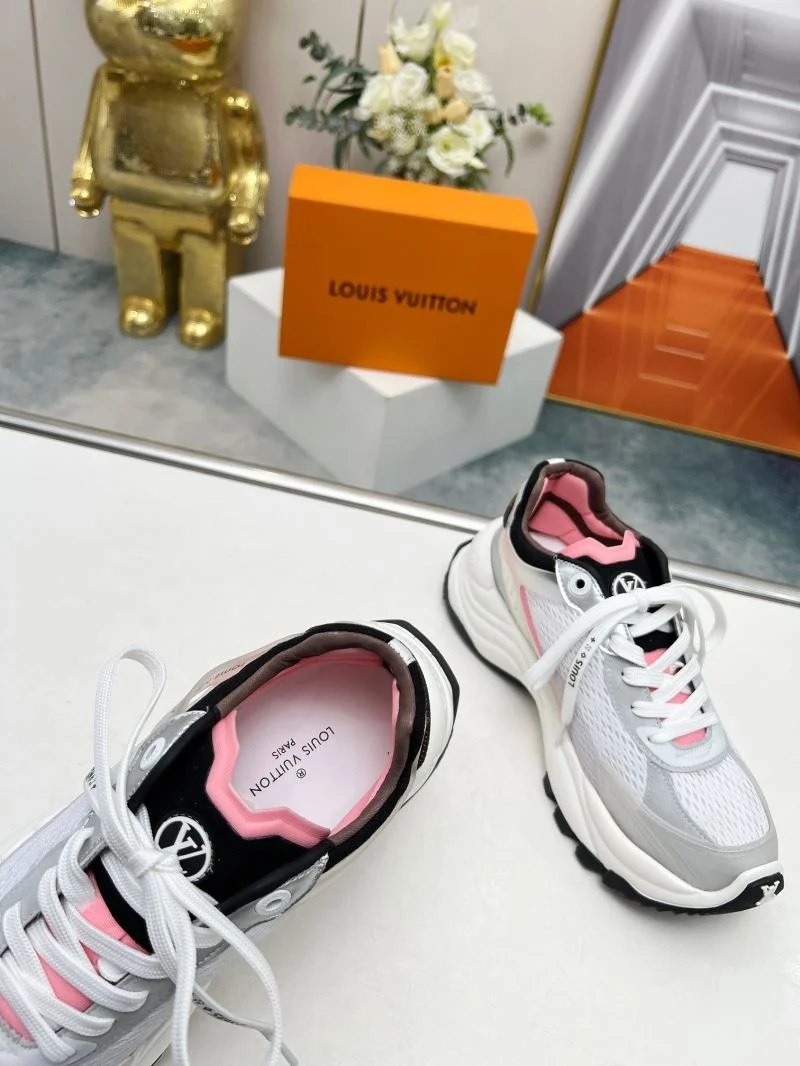 Louis Vuitton Low Shoes ComfortFit 30776