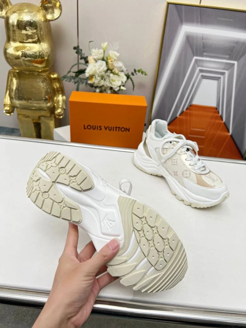 Louis Vuitton Low Shoes ModernLook 30775