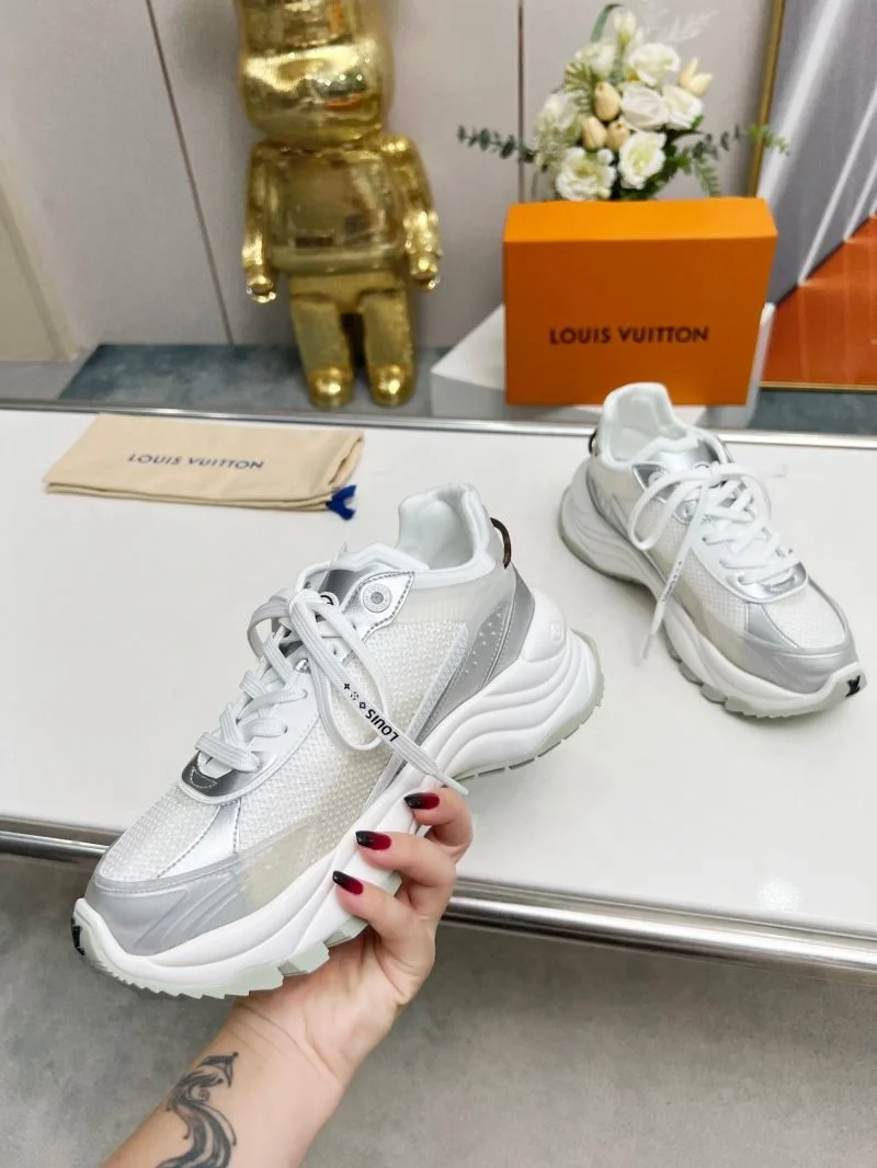 Louis Vuitton Low Shoes Contemporary 30764