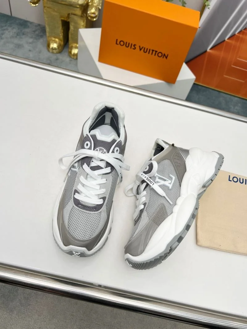 Louis Vuitton Low Shoes Popular 30745