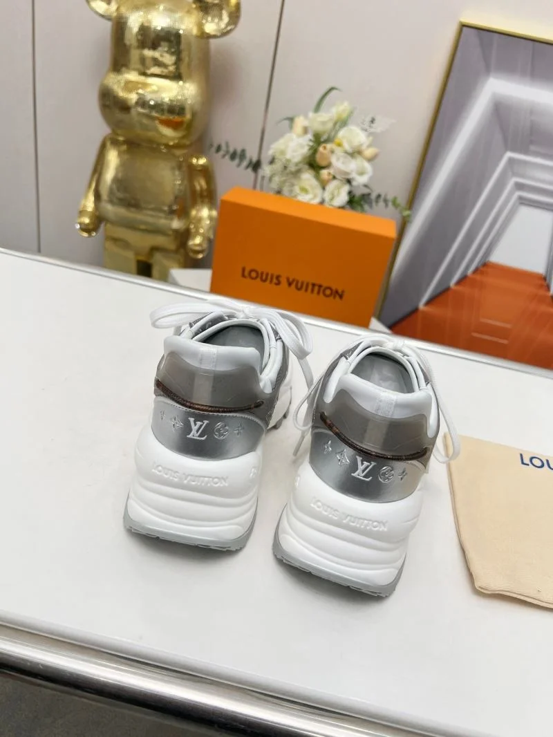 Louis Vuitton Low Shoes Popular 30745