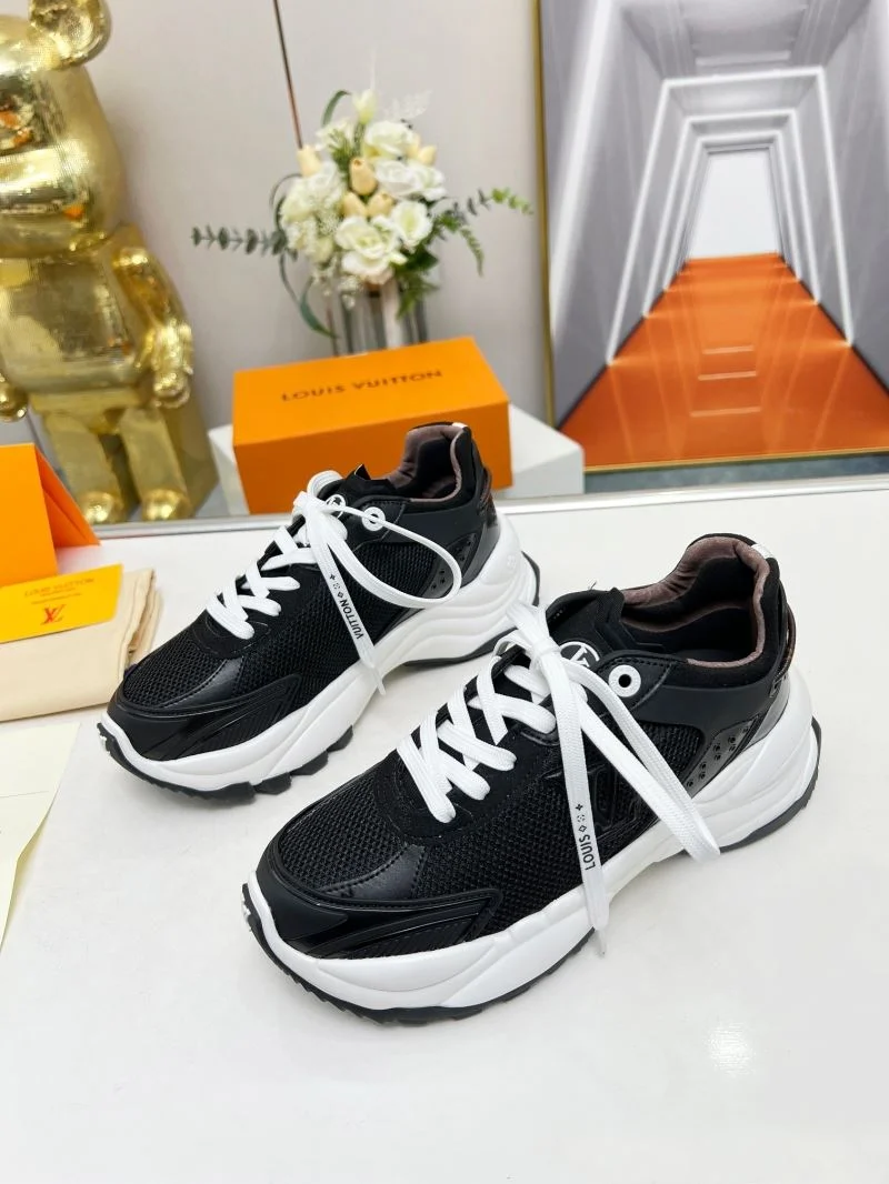 Contemporary Louis Vuitton Low Shoes 30758