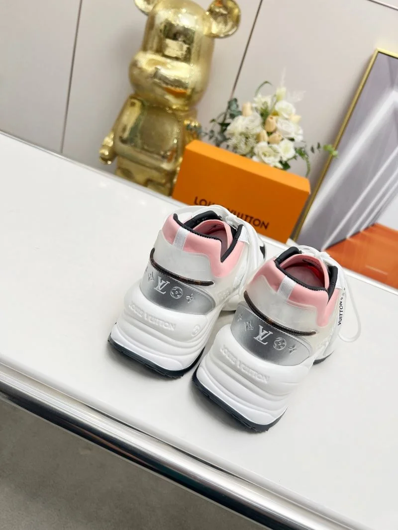 Louis Vuitton Low Shoes UrbanChic 30759