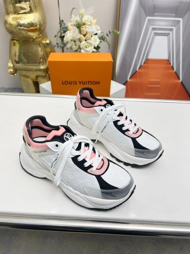 Louis Vuitton Low Shoes UrbanChic 30759