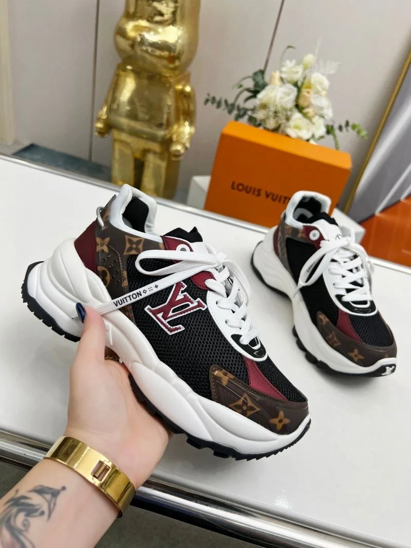 Original Louis Vuitton Low Shoes 30743