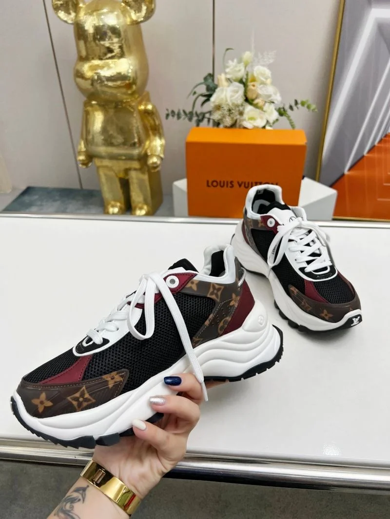 Original Louis Vuitton Low Shoes 30743