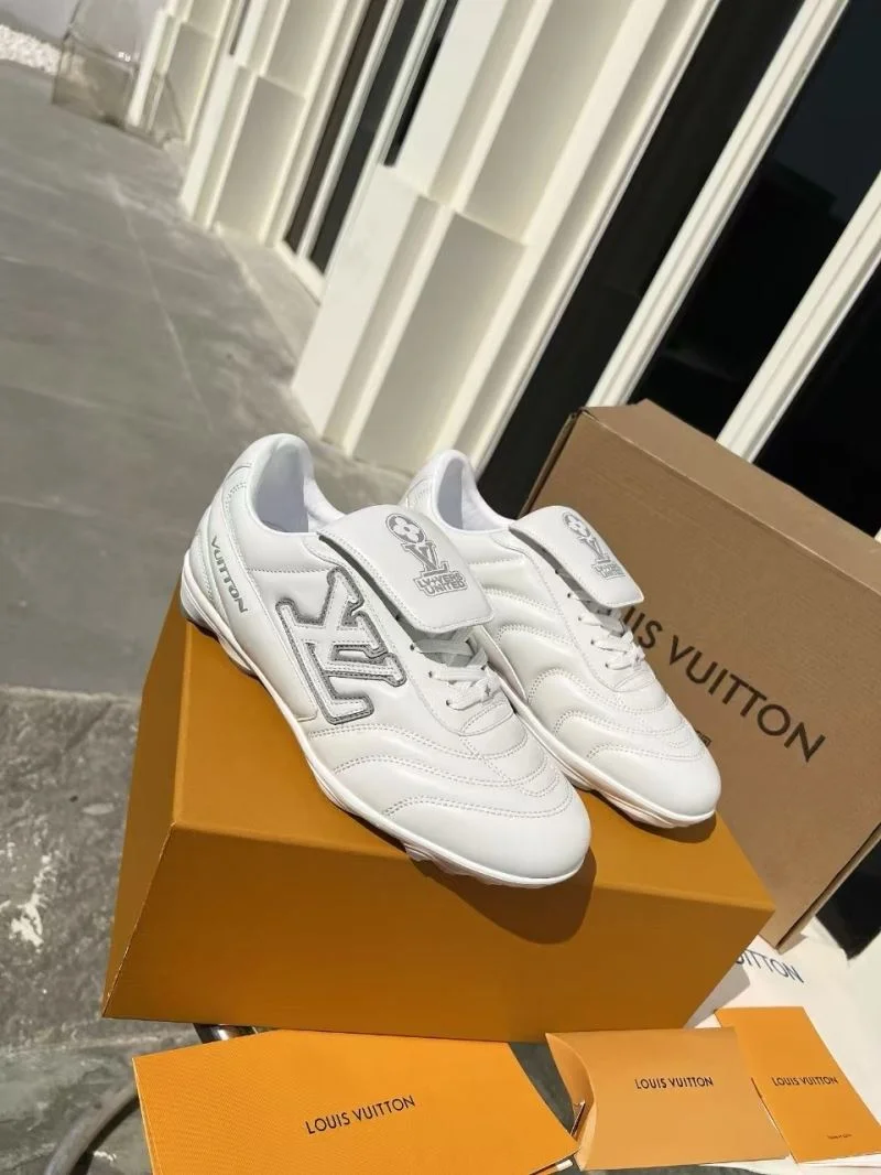 Louis Vuitton Low Shoes SmoothTexture 30773
