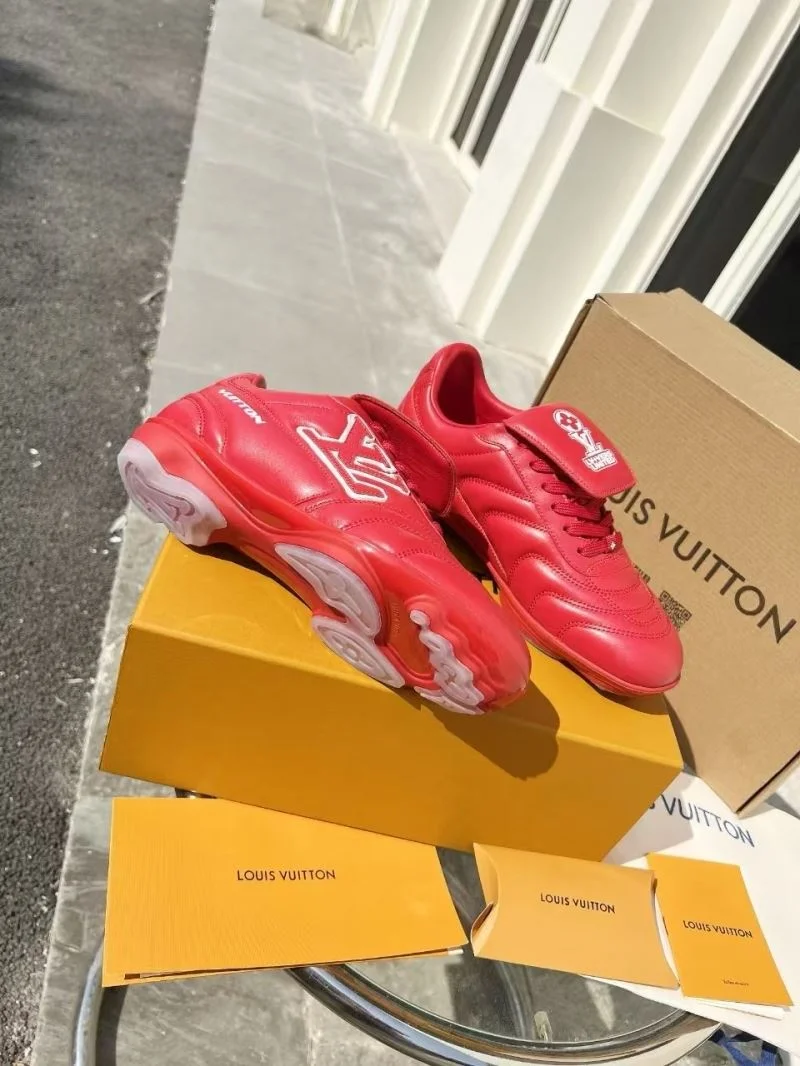 Bright Louis Vuitton Low Shoes 30770