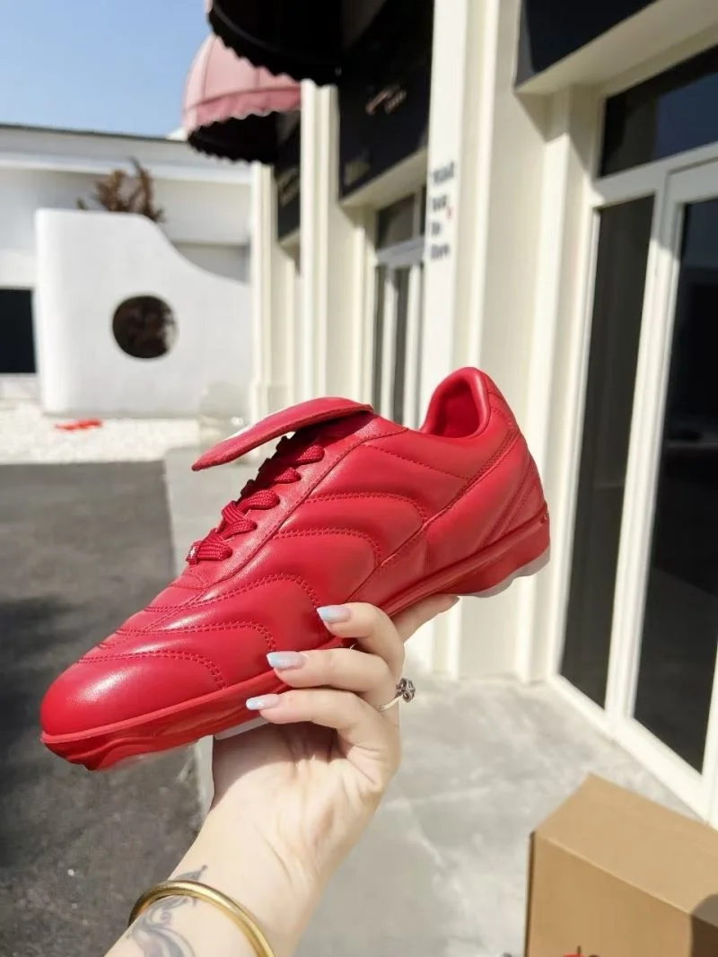 Bright Louis Vuitton Low Shoes 30770