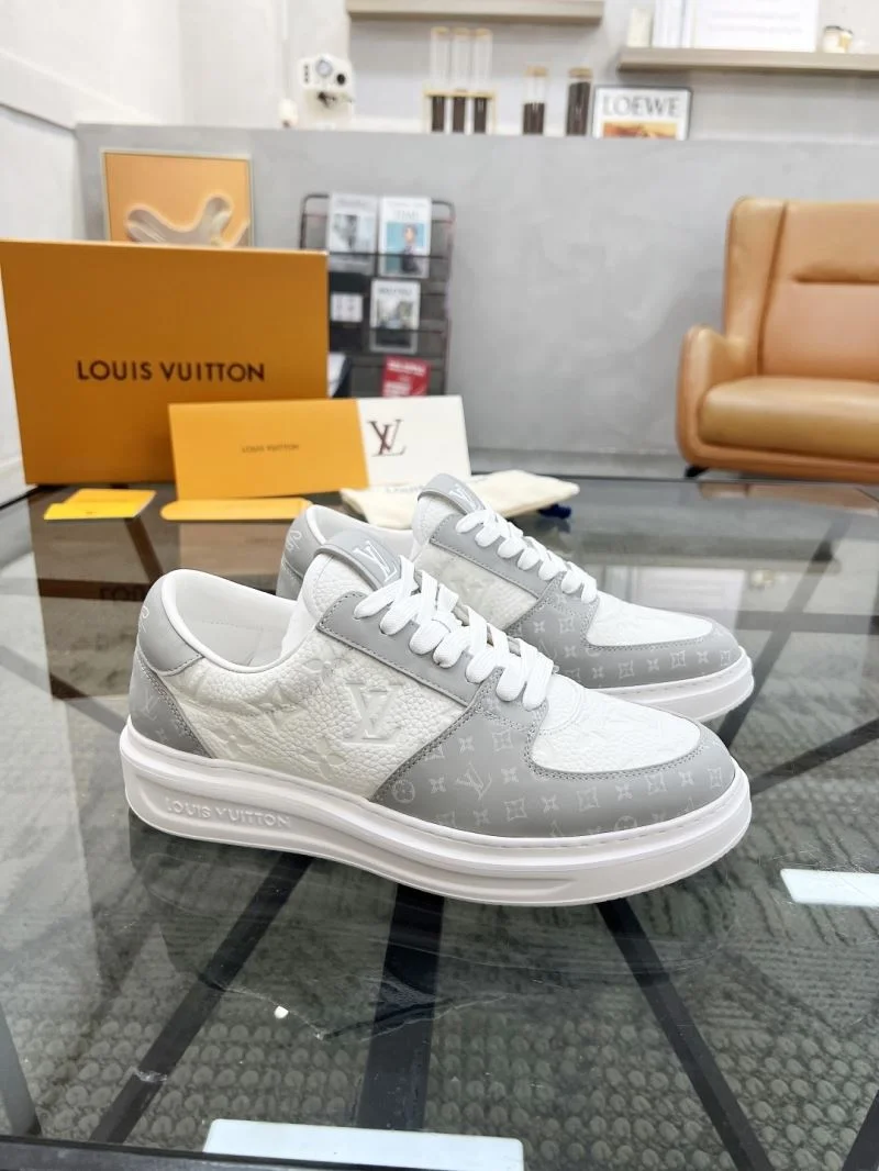 Packable Louis Vuitton Low Shoes 30767