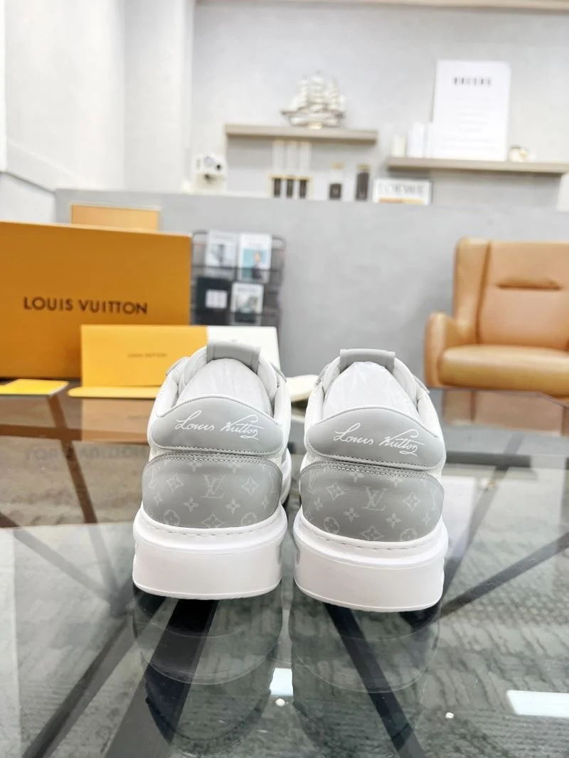 Packable Louis Vuitton Low Shoes 30767