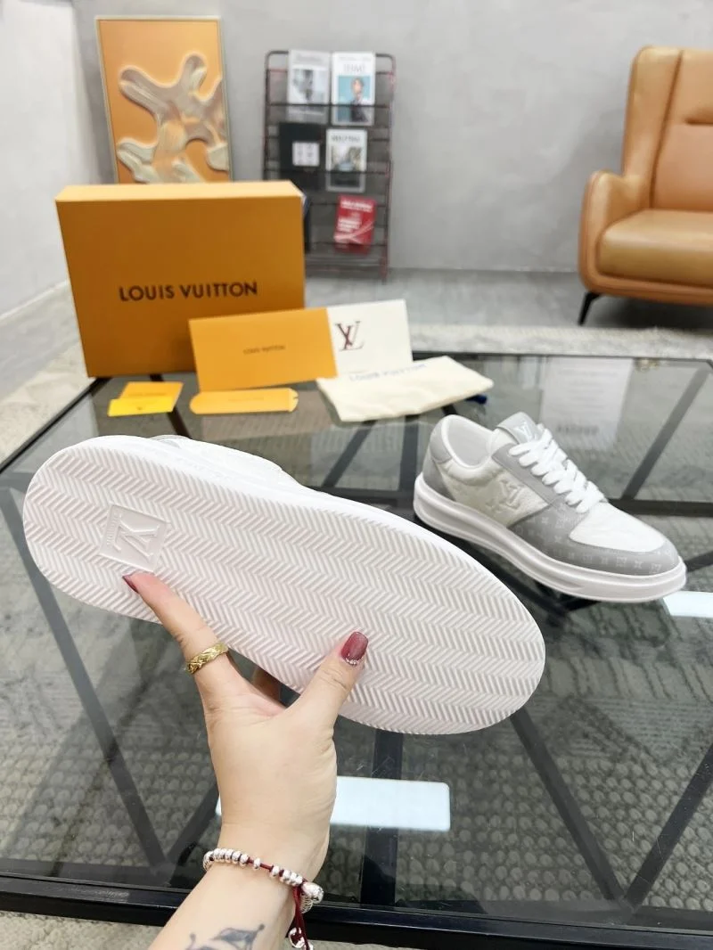 Packable Louis Vuitton Low Shoes 30767