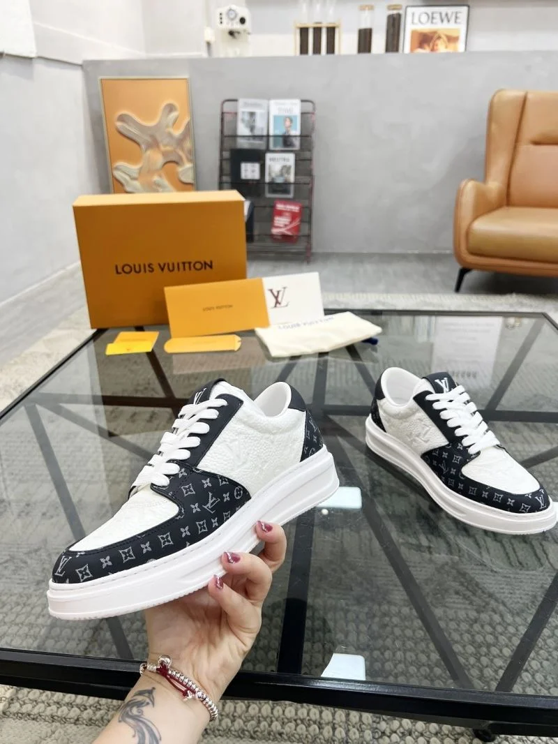 ZipUp Louis Vuitton Low Shoes 30769