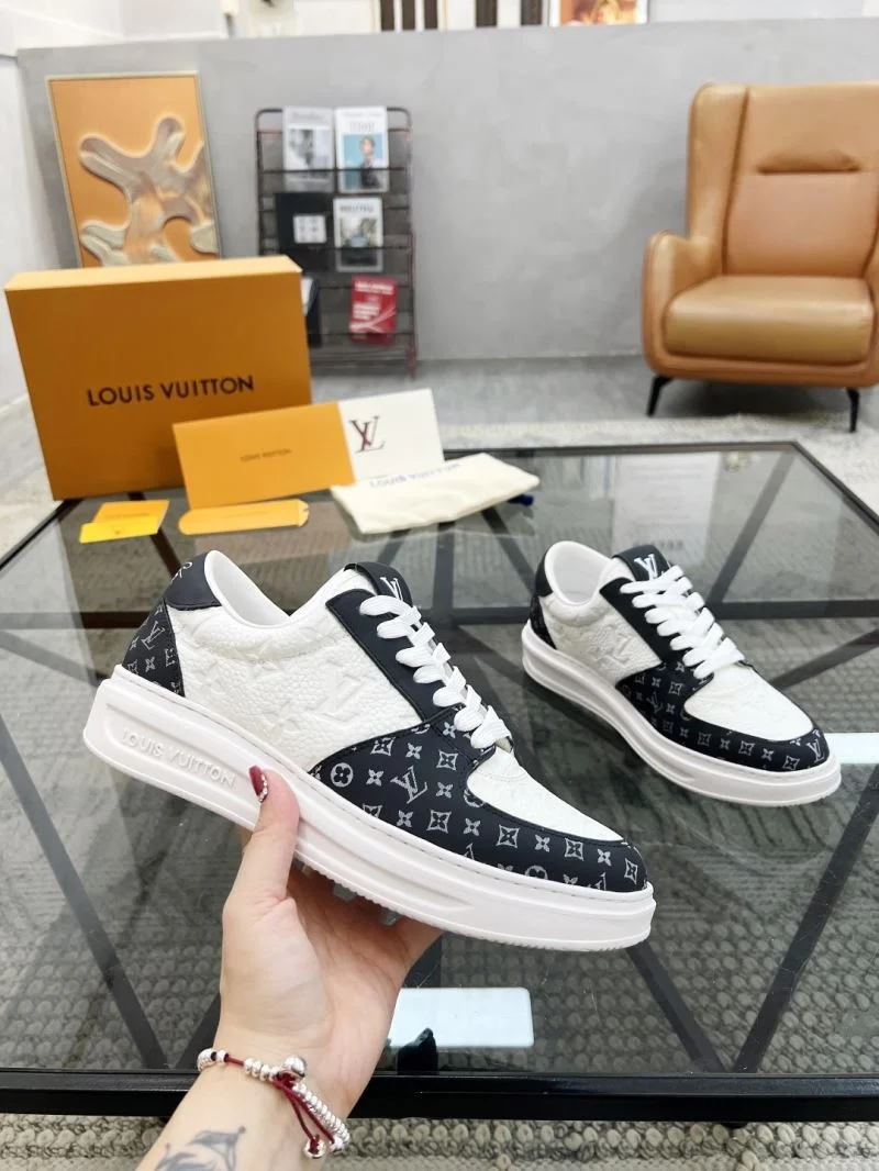ZipUp Louis Vuitton Low Shoes 30769