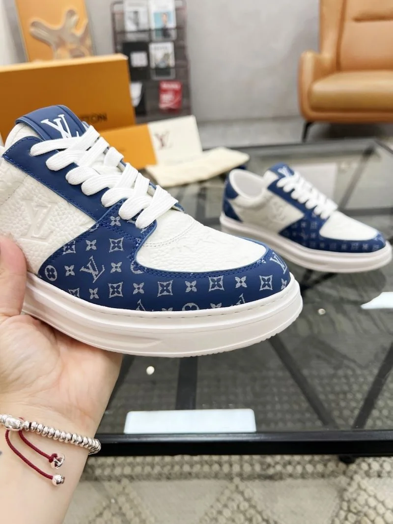 Functional Louis Vuitton Low Shoes 30754