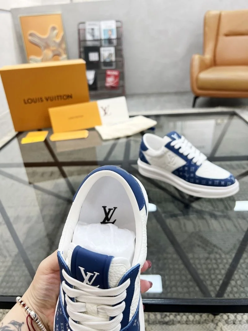 Functional Louis Vuitton Low Shoes 30754