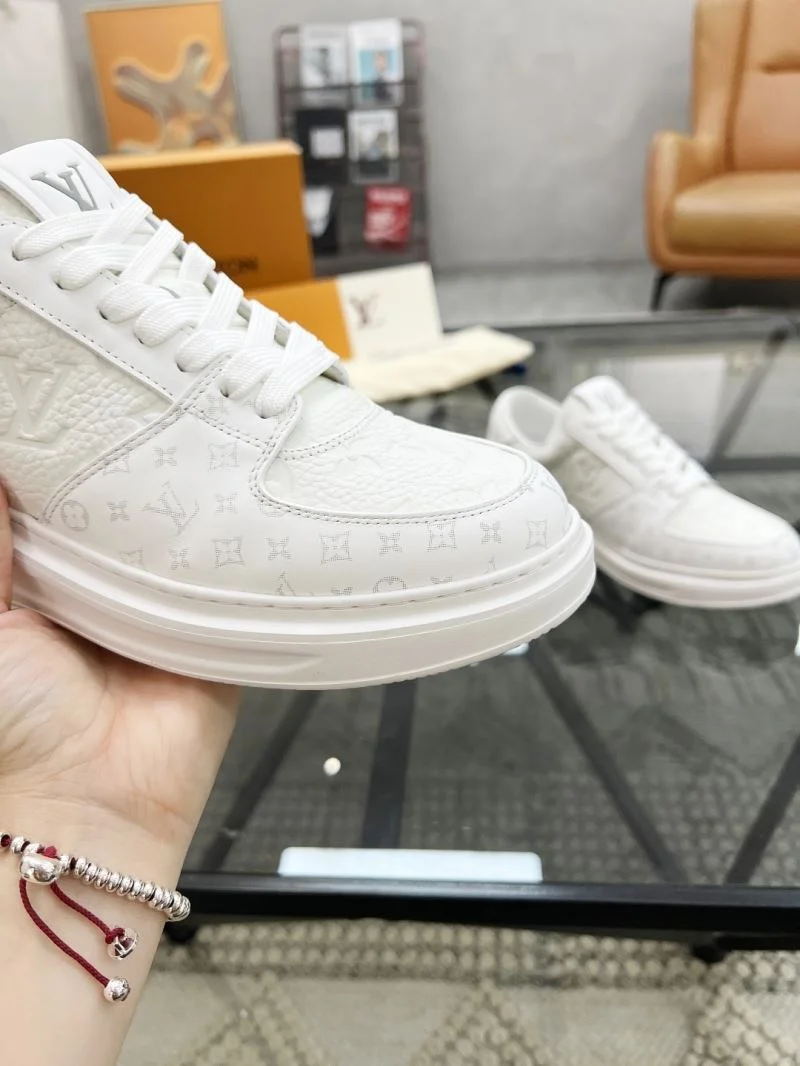 GoodFit Louis Vuitton Low Shoes 30771