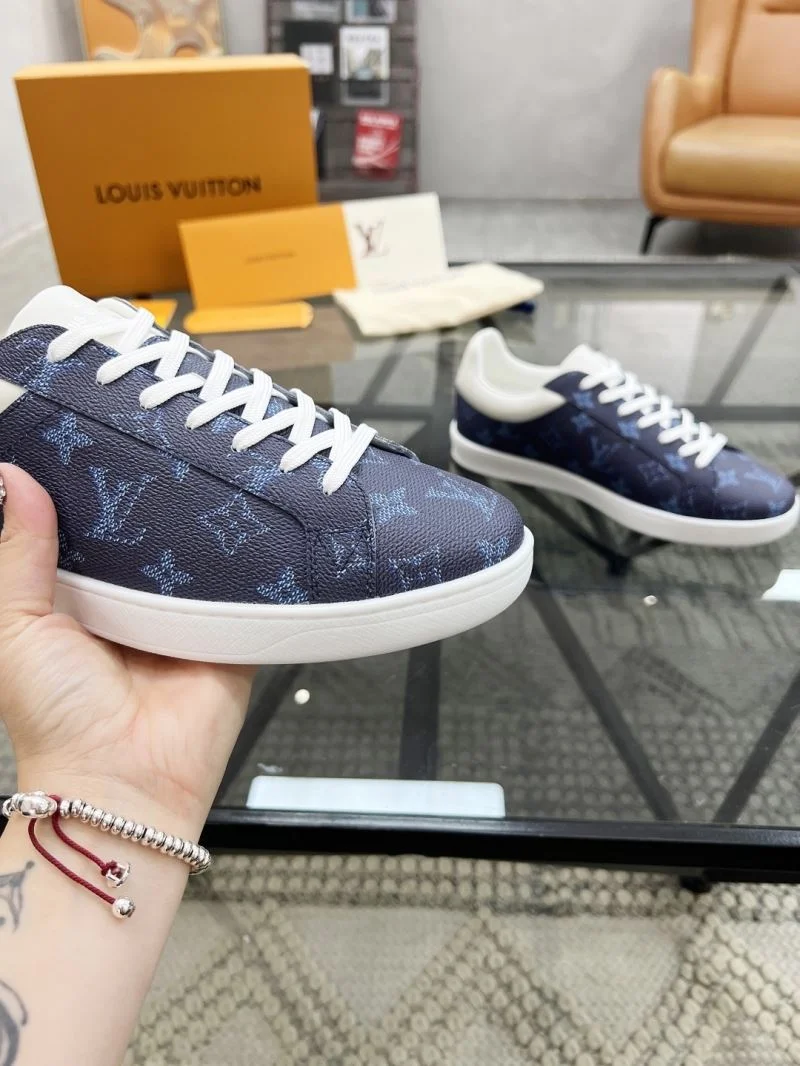 Contemporary Louis Vuitton Low Shoes 30742