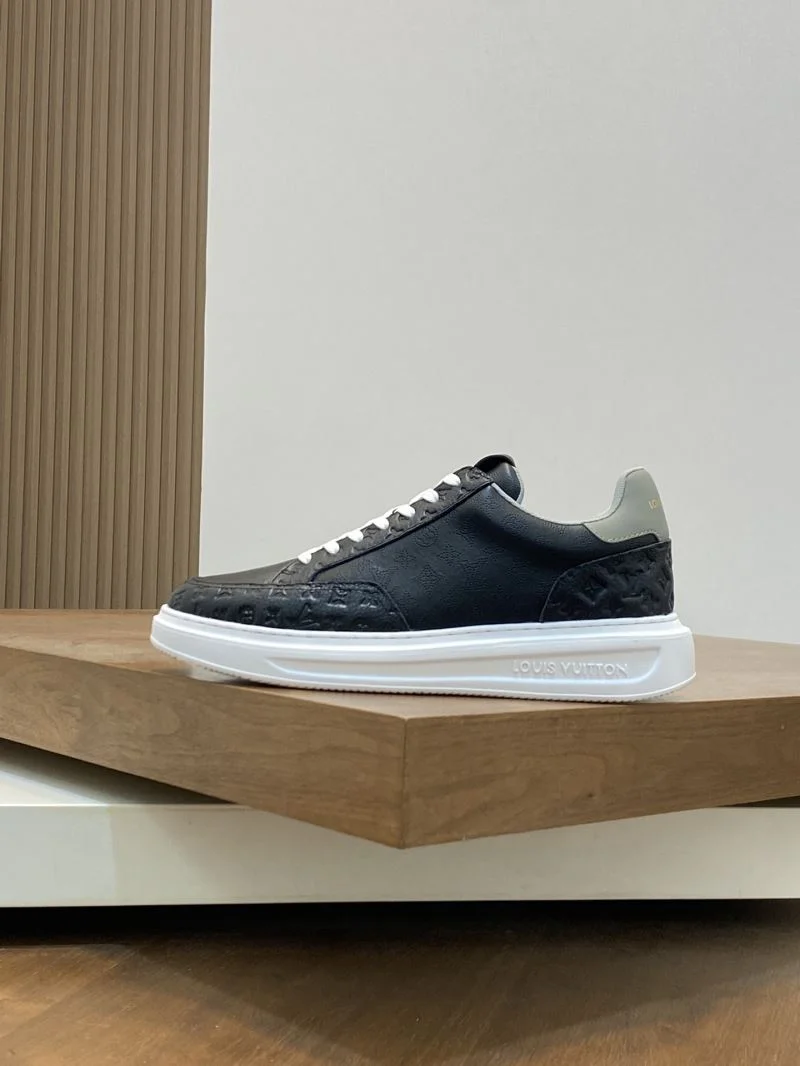 Louis Vuitton Low Shoes GoAnywhere 30744