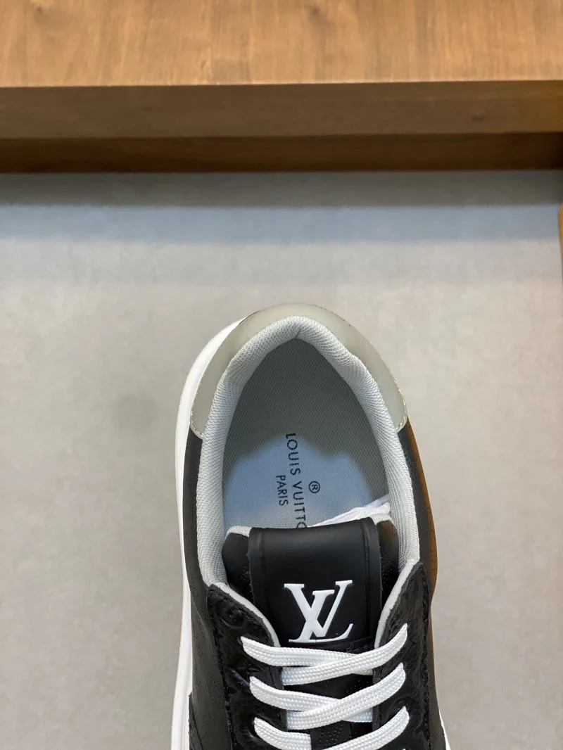 Louis Vuitton Low Shoes GoAnywhere 30744