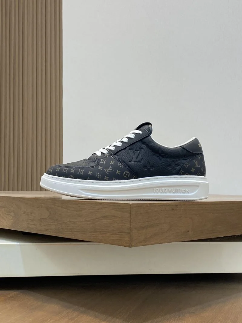 WeatherProof Louis Vuitton Low Shoes 30740
