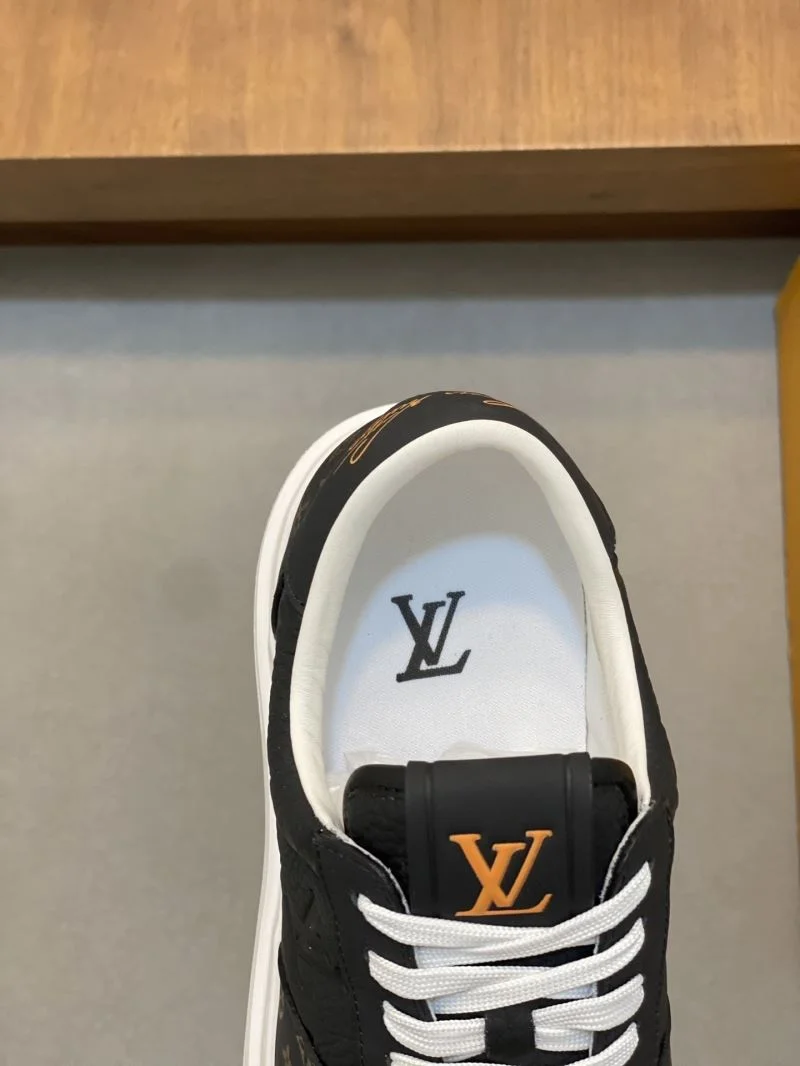 WeatherProof Louis Vuitton Low Shoes 30740