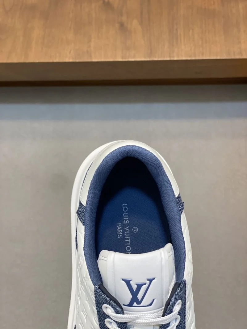 Louis Vuitton Low Shoes WellDesigned 30734