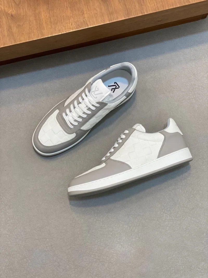ZipUp Louis Vuitton Low Shoes 30735
