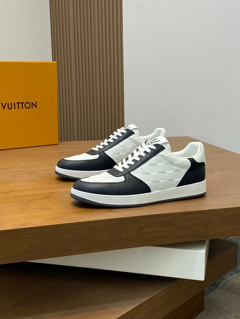 Durable Louis Vuitton Low Shoes 30733