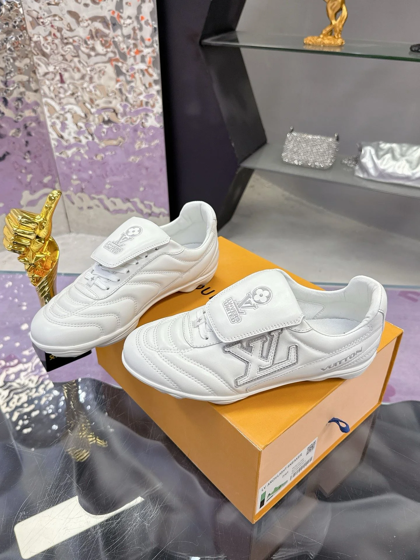 Louis Vuitton Low Shoes StreetReady 31632