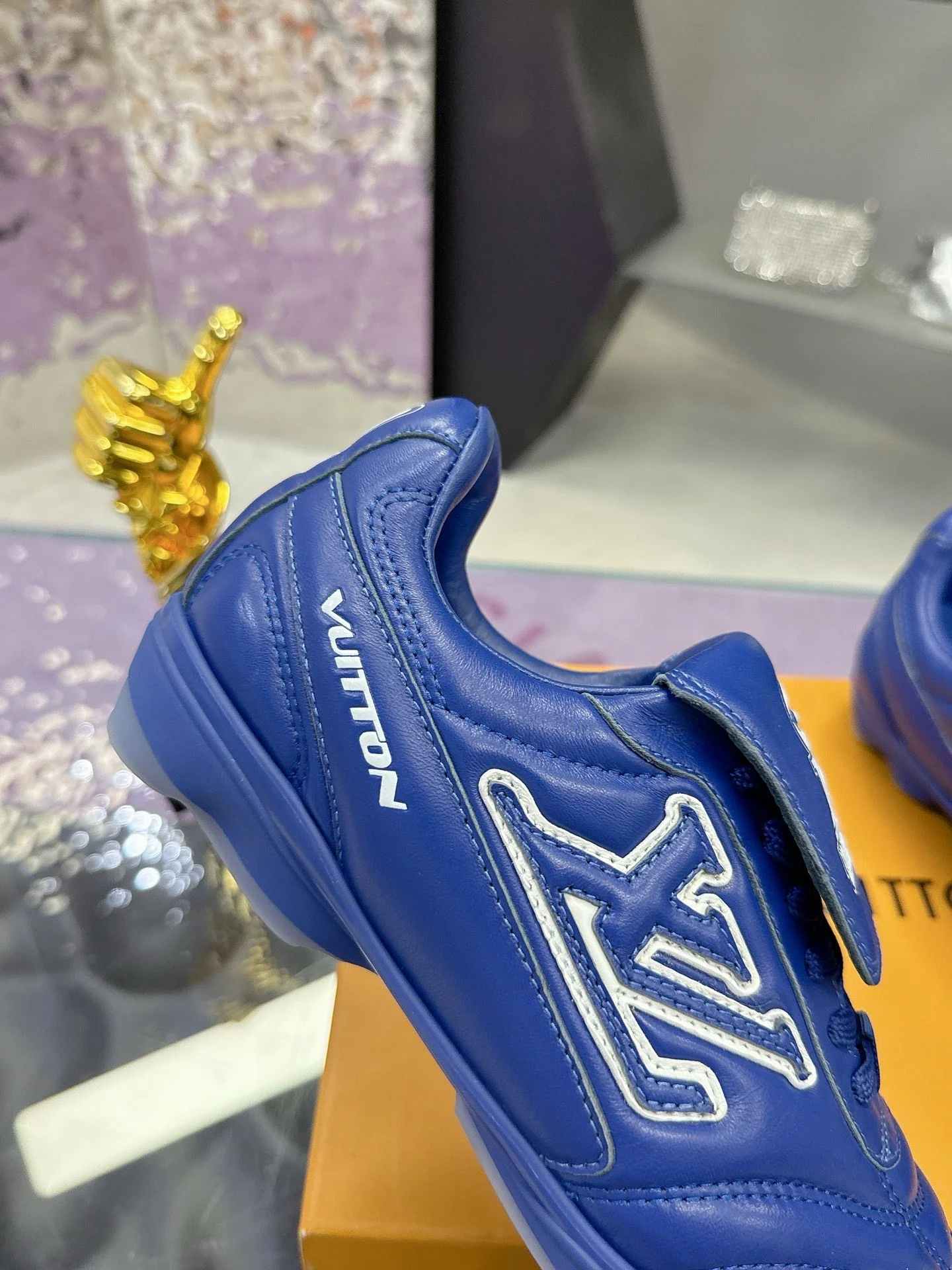 Packable Louis Vuitton Low Shoes 31612