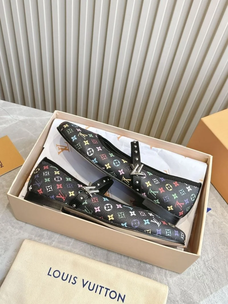 TopPick Louis Vuitton Low Shoes 31619