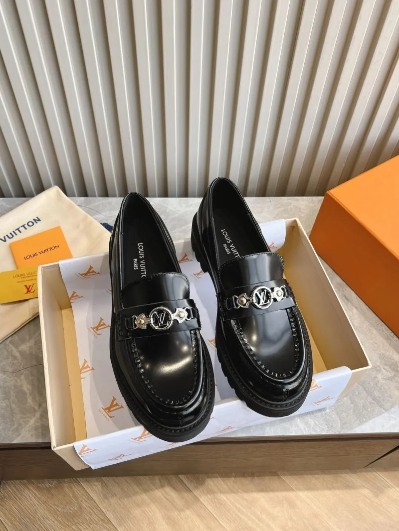 Louis Vuitton Low Shoes Breathable 31607