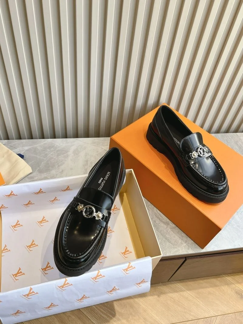 Louis Vuitton Low Shoes Breathable 31607