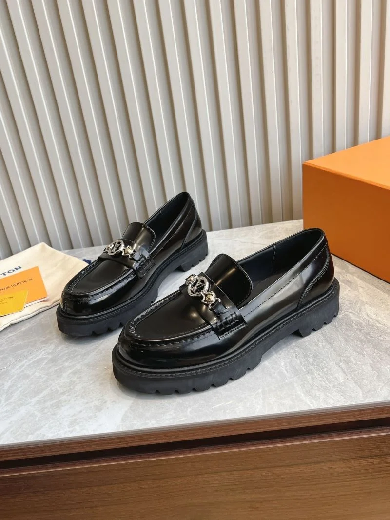 Louis Vuitton Low Shoes Breathable 31607