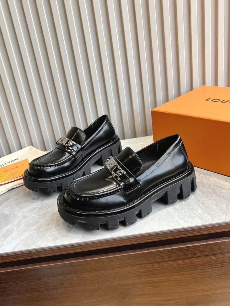 QuickDry Louis Vuitton Low Shoes 31613