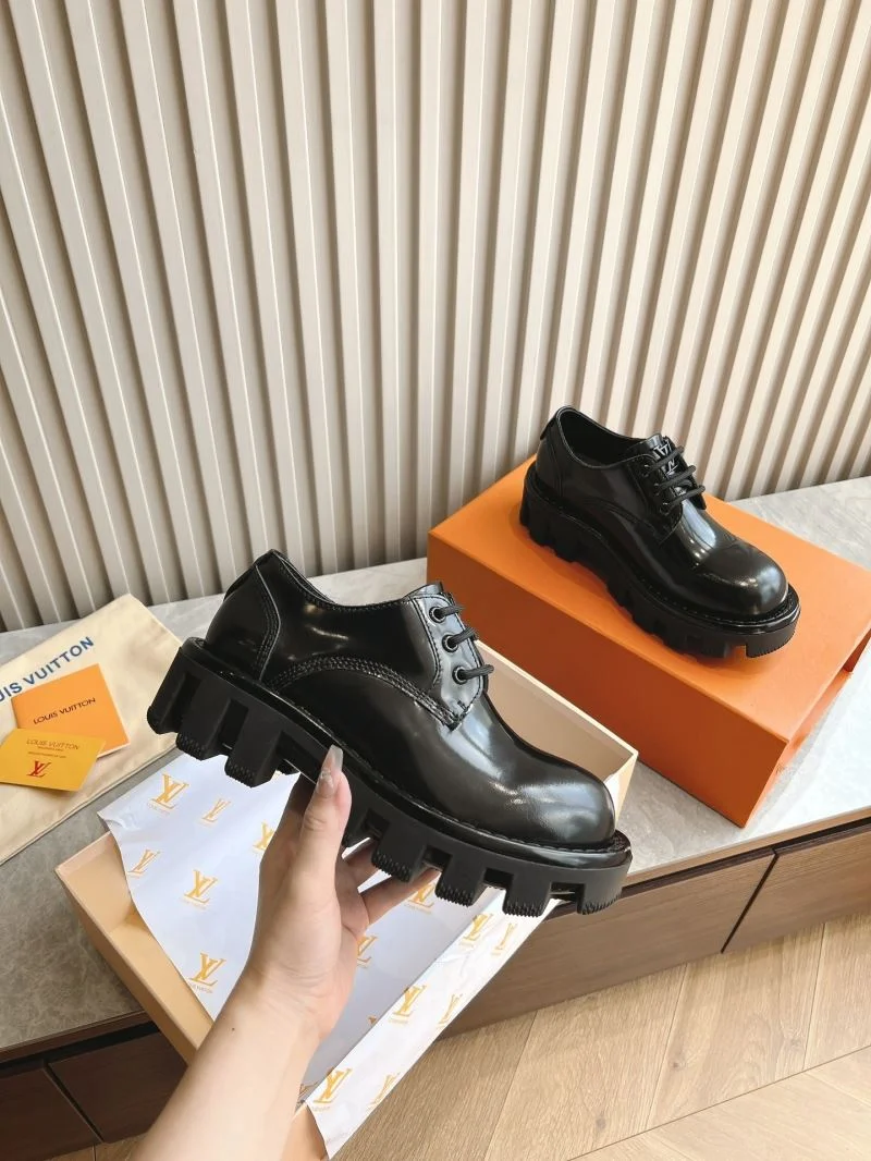 HighPerformance Louis Vuitton Low Shoes 31602