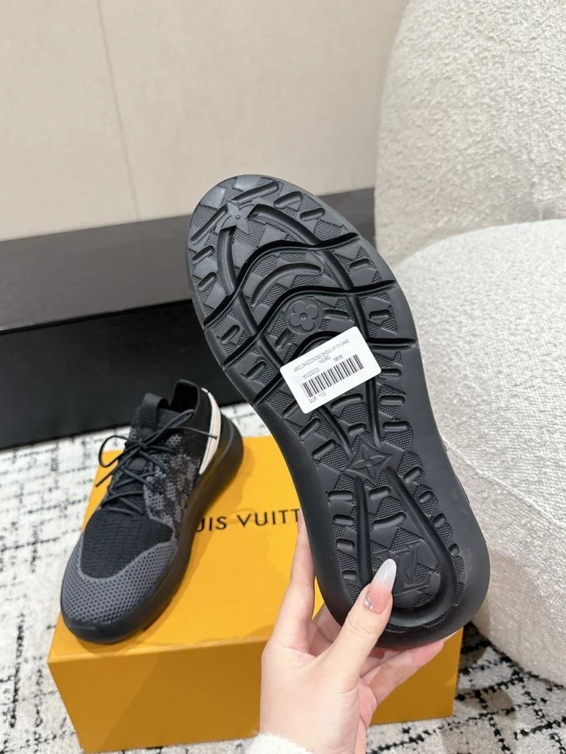 Louis Vuitton Low Shoes Upgraded 32356