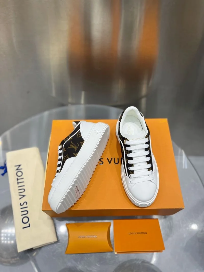 Louis Vuitton Low Shoes Unique 32332