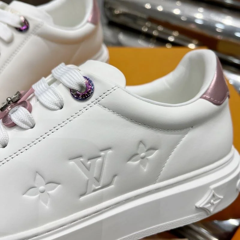 Upgraded Louis Vuitton Low Shoes 32333