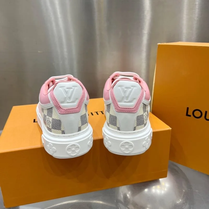 Louis Vuitton Low Shoes Unique 32331