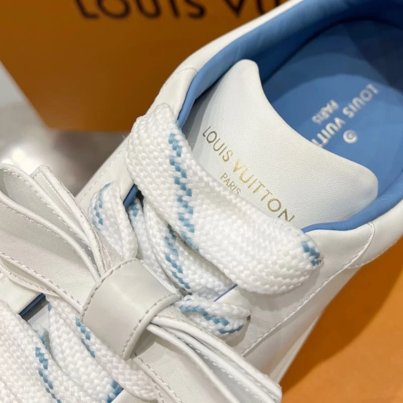 Louis Vuitton Low Shoes SoftTouch 32326