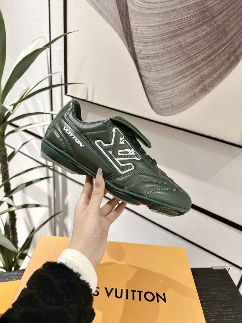 Tailored Louis Vuitton Low Shoes 32316