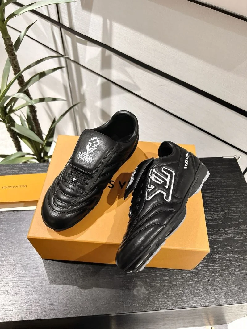 Louis Vuitton Low Shoes OdorResistant 32320