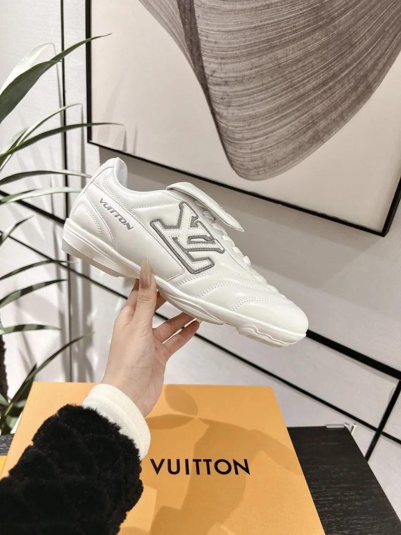 Popular Louis Vuitton Low Shoes 32327