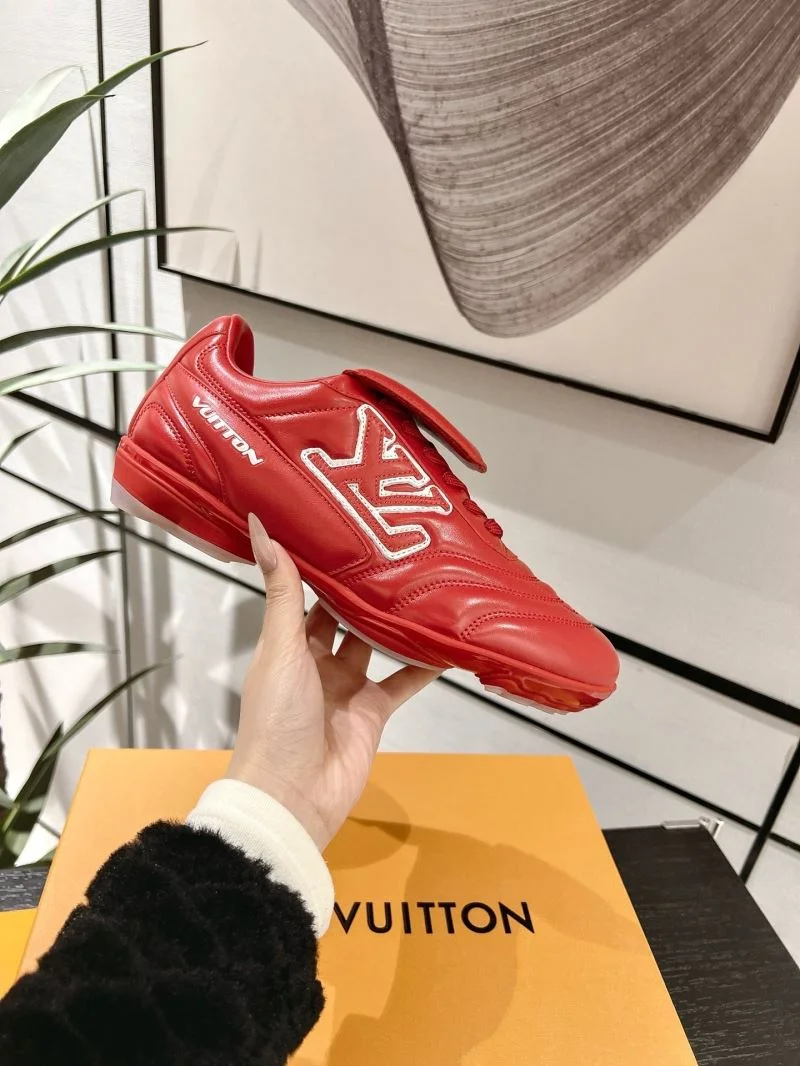 Comfortable Louis Vuitton Low Shoes 32304