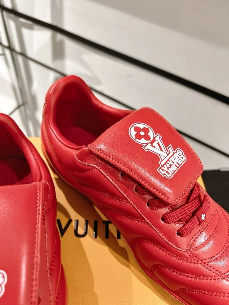 Comfortable Louis Vuitton Low Shoes 32304