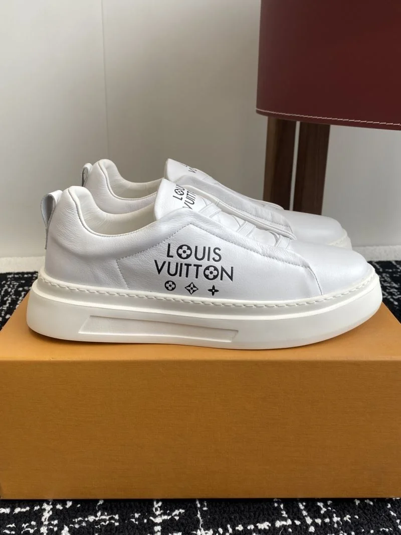 FlexibleFit Louis Vuitton Low Shoes 32301