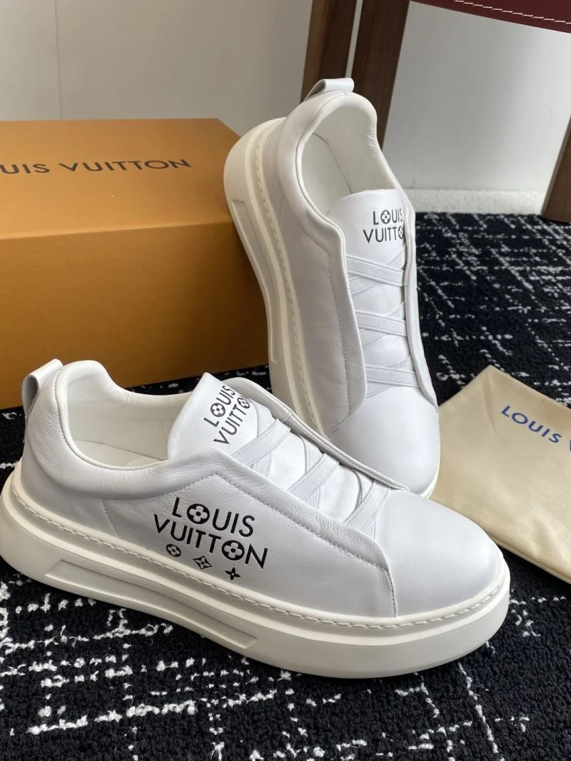 FlexibleFit Louis Vuitton Low Shoes 32301