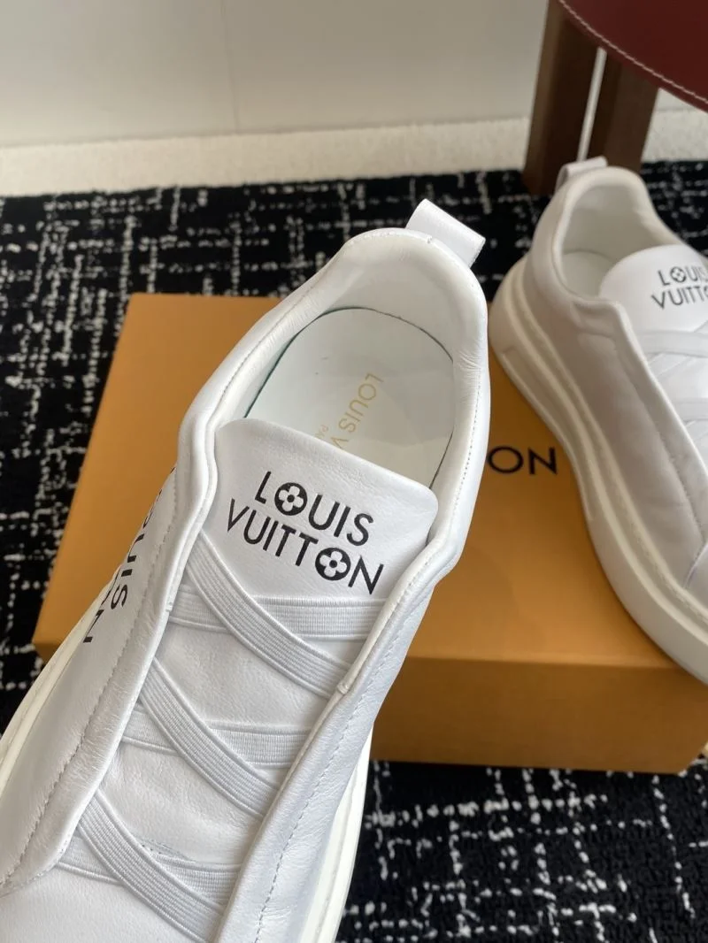 FlexibleFit Louis Vuitton Low Shoes 32301